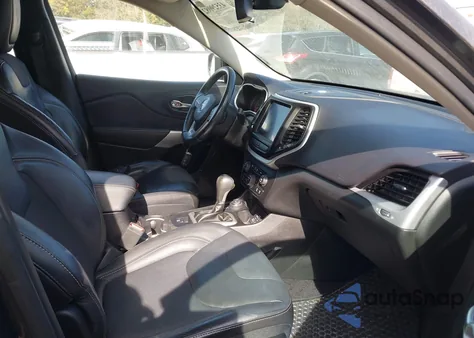 2018 Jeep Cherokee Latitude Plus 4X4 from USA, damaged, VIN 1C4PJMLX0JD575964